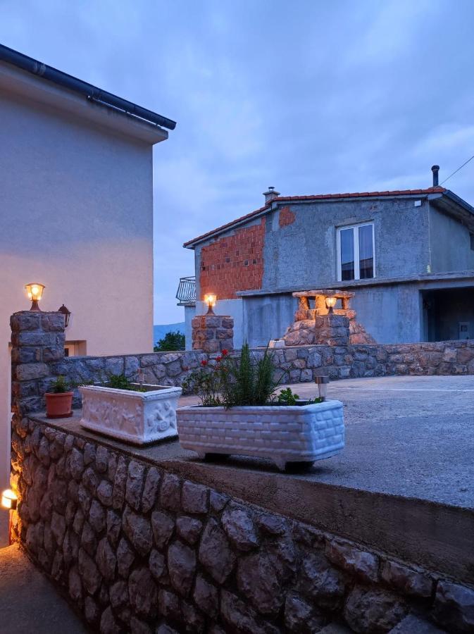 Apartment Verda Senj  Luaran gambar